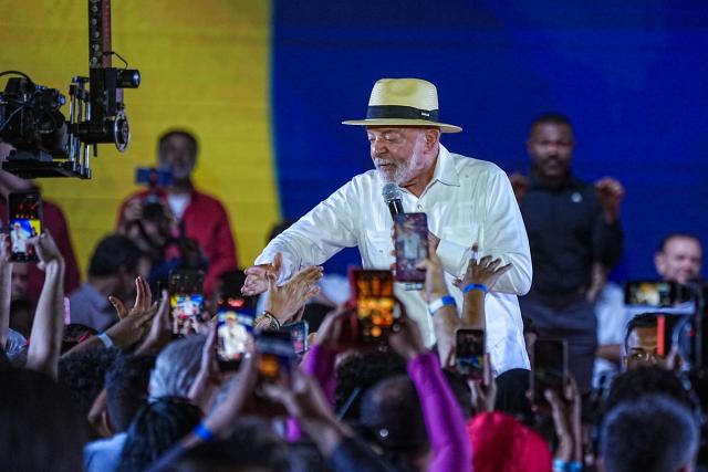 (260802) -- SAO PAULO, Aug. 2, 2026 (Xinhua) -- Brazilian President Luiz Inacio Lula da Silva speaks at the ruling Workers' Party's national convention in Sao Paulo, Brazil, Aug. 2, 2026. Brazil's ruling Workers' Party on Sunday officially nominated incumbent President Luiz Inacio Lula da Silva as its candidate for the upcoming presidential election as he seeks a fourth term in office. (Photo by Paulo Lopes/Xinhua)