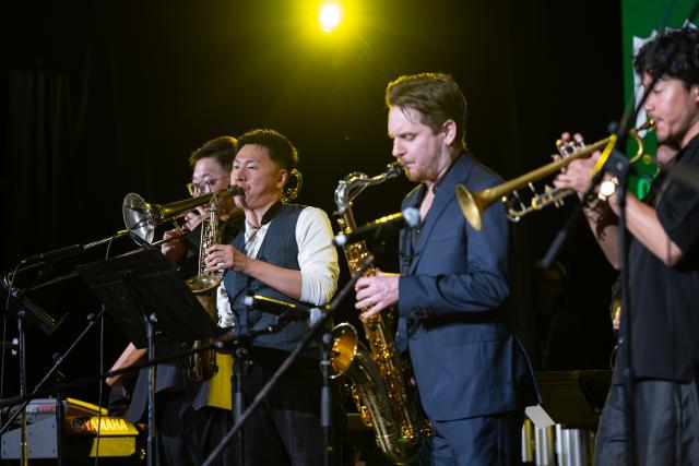 (260803) -- MACAO, Aug. 3, 2026 (Xinhua) -- Artists perform during the opening concert of Macao International Contemporary Music Art Festival in Macao, south China, Aug. 3, 2026. (Xinhua/Cheong Kam Ka)