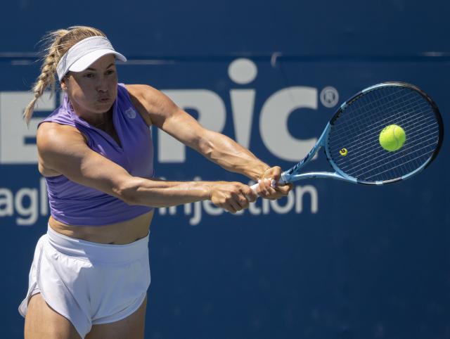 (260804) -- TORONTO, Aug. 4, 2026 (Xinhua) -- Yulia Putintseva of Kazakhstan returns the ball during the first round of the women's singles match between Yulia Putintseva of Kazakhstan and Zhang Shuai of China at the 2026 National Bank Open tennis tournament in Toronto, Canada, on Aug. 3, 2026. (Photo by Zou Zheng/Xinhua)