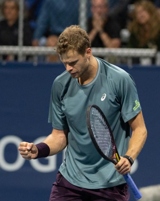 (260804) -- MONTREAL, Aug. 4, 2026 (Xinhua) -- Yannick Hanfmann of Germany reacts while competing against Benjamin Bonzi of France during the men's singles first round match at the 2026 National Bank Open tennis tournament in Montreal, Canada, Aug. 3, 2026. (Photo by Li Haitao/Xinhua)