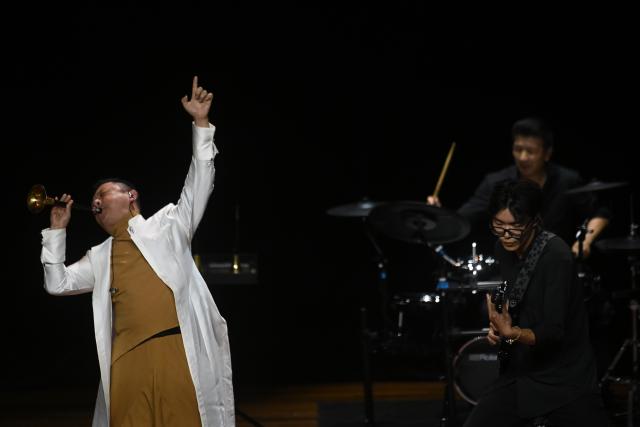 (260805) -- BRASILIA, Aug. 5, 2026 (Xinhua) -- Musicians from the Shanghai Chinese Orchestra perform during the "Colors of China" concert in Brasilia, Brazil, Aug. 4, 2026. (Photo by Lucio Tavora/Xinhua)