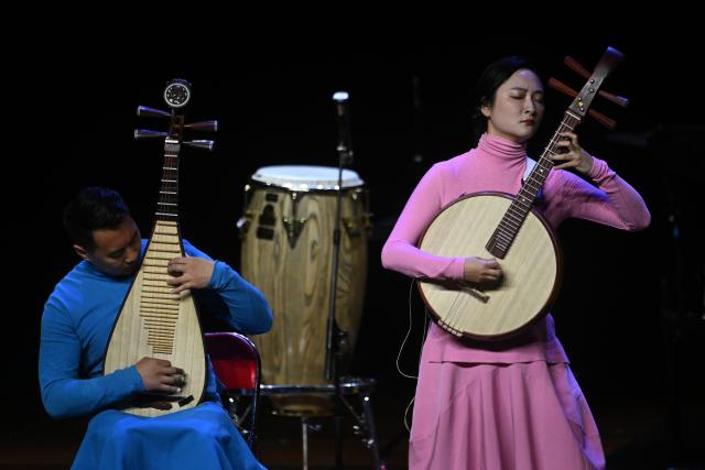(260805) -- BRASILIA, Aug. 5, 2026 (Xinhua) -- Musicians from the Shanghai Chinese Orchestra perform during the "Colors of China" concert in Brasilia, Brazil, Aug. 4, 2026. (Photo by Lucio Tavora/Xinhua)