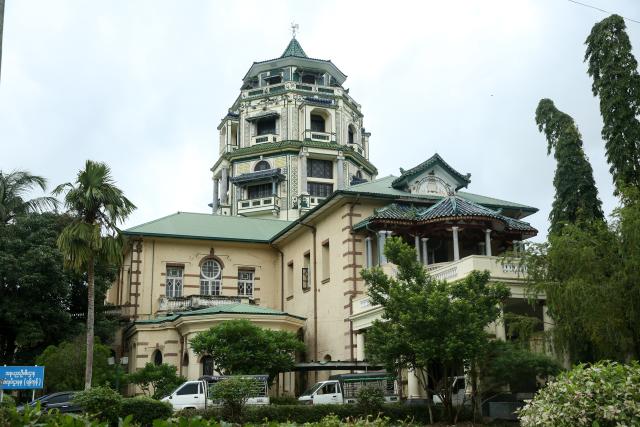 (260805) -- YANGON, Aug. 5, 2026 (Xinhua) -- This photo taken on Aug. 5, 2026 shows a view of the Kanbawza Yeiktha (Chin Tsong Palace) in Yangon, Myanmar. A total of 6,105 buildings over 100 years old are now under conservation as heritage buildings nationwide in Myanmar, including 153 in the Yangon Region, the state-owned daily The Global New Light of Myanmar reported on Tuesday. (Xinhua/Myo Kyaw Soe)