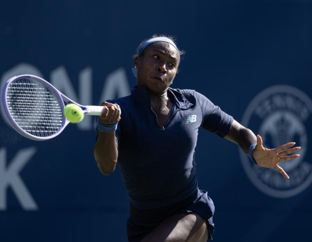 (260806) -- TORONTO, Aug. 6, 2026 (Xinhua) -- Coco Gauff of the United States returns the ball during the second round of the women's singles match between Kayla Day of the United States and Coco Gauff of the United States at the 2026 National Bank Open tennis tournament in Toronto, Canada, on Aug. 5, 2026. (Photo by Zou Zheng/Xinhua)