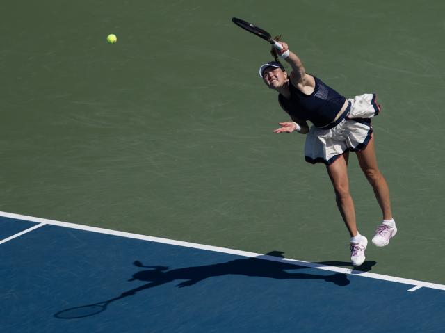 (260806) -- TORONTO, Aug. 6, 2026 (Xinhua) -- Kayla Day of the United States serves during the second round of the women's singles match between Kayla Day of the United States and Coco Gauff of the United States at the 2026 National Bank Open tennis tournament in Toronto, Canada, on Aug. 5, 2026. (Photo by Zou Zheng/Xinhua)