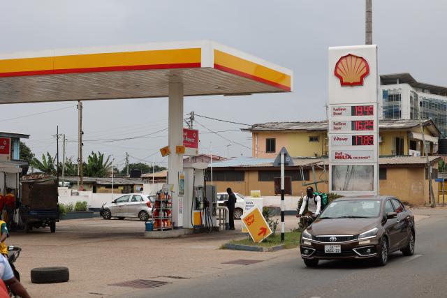 (260806) -- ACCRA, Aug. 6, 2026 (Xinhua) -- Photo taken on Aug. 6, 2026 shows a petrol station in Accra, Ghana. Ghana's annual inflation rate fell to 4.6 percent in July from 5.3 percent in June, marking the first slowdown in inflation since March, the Ghana Statistical Service (GSS) announced on Thursday. (Photo by Seth/Xinhua)