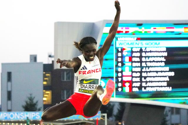 (260807) -- EUGENE, Aug. 7, 2026 (Xinhua) -- Djelika Diarra of France competes during the women's long jump final at the 2026 World U20 Athletics Championships in Eugene, Oregon, the United States, Aug. 6, 2026. (Xinhua/Wu Xiaoling)