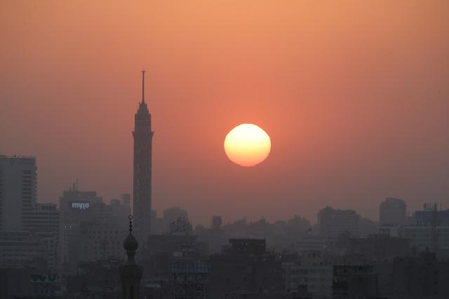 (260807) -- CAIRO, Aug. 7, 2026 (Xinhua) -- Photo taken on Aug. 7, 2026 shows a sunset view in Cairo, Egypt. (Xinhua/Ahmed Gomaa)