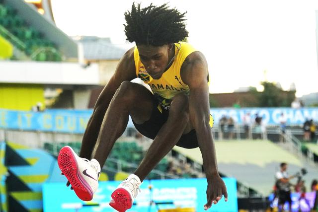 (260808) -- EUGENE, Aug. 8, 2026 (Xinhua) -- Michael-Andre Matthew Edwards of Jamaica competes during men's triple jump final at the 2026 World U20 Athletics Championships in Eugene, Oregon, the United States, Aug. 7, 2026. (Xinhua/Wu Xiaoling)