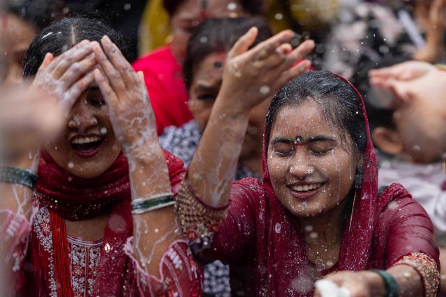 (260808) -- KATHMANDU, Aug. 8, 2026 (Xinhua) -- Devotees are seen during rituals marking the Hindu holy month of Shrawan in Kathmandu, Nepal, Aug. 8, 2026. (Photo by Sulav Shrestha/Xinhua)