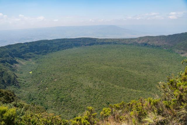 (260808) -- NAKURU, Aug. 8, 2026 (Xinhua) -- Photo taken on Aug. 8, 2026 shows a view of the volcanic crater at Mount Longonot National Park in Nakuru, Kenya. Mount Longonot National Park is located in Nakuru County in central Kenya, in the Great Rift Valley. Established in 1983, the park covers an area of about 52 square kilometers. Centered around the dormant Mount Longonot volcano, the park features a hiking trail around the volcanic crater and is a renowned destination in Kenya for its volcanic landscape and hiking. (Xinhua/Xie Jianfei)