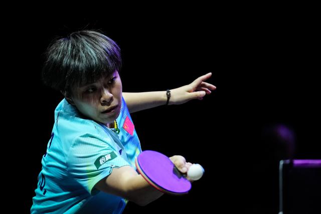 (260809) -- YOKOHAMA, Aug. 9, 2026 (Xinhua) -- Wang Yidi of China hits a return during the women's singles semifinal match between Harimoto Miwa of Japan and Wang Yidi of China at the WTT Champions Yokohama 2026 in Yokohama, Japan, Aug. 9, 2026. (Xinhua/Jia Haocheng)
