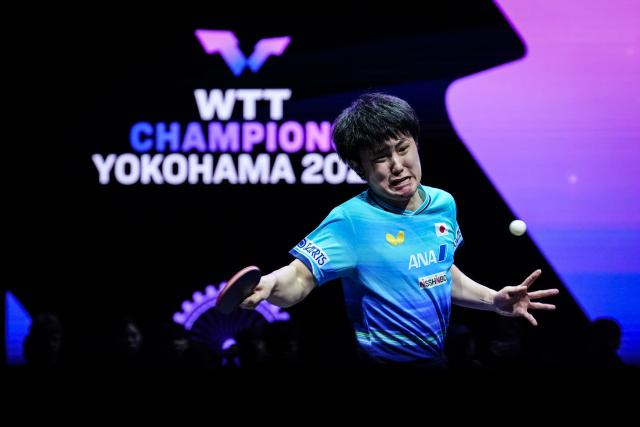 (260809) -- YOKOHAMA, Aug. 9, 2026 (Xinhua) -- Harimoto Tomokazu of Japan hits a return during the men's singles semifinal match between Harimoto Tomokazu of Japan and Matsushima Sora of Japan at the WTT Champions Yokohama 2026 in Yokohama, Japan, Aug. 9, 2026. (Xinhua/Jia Haocheng)