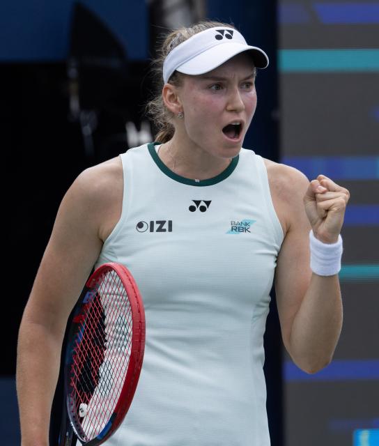 (260810) -- TORONTO, Aug. 10, 2026 (Xinhua) -- Elena Rybakina of Kazakhstan celebrates scoring during the women's singles round of 16 match between Liudmila Samsonova of Russia and Elena Rybakina of Kazakhstan at the 2026 National Bank Open tennis tournament in Toronto, Canada, on Aug. 9, 2026. (Photo by Zou Zheng/Xinhua)