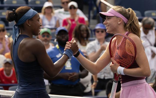 (260810) -- TORONTO, Aug. 10, 2026 (Xinhua) -- Coco Gauff (L) of the United States and Alina Korneeva of Russia shake hands after their women's singles round of 16 match at the 2026 National Bank Open tennis tournament in Toronto, Canada, on Aug. 9, 2026. (Photo by Zou Zheng/Xinhua)