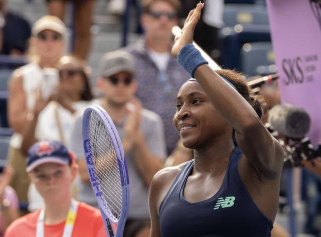 (260810) -- TORONTO, Aug. 10, 2026 (Xinhua) -- Coco Gauff of the United States celebrates victory after the women's singles round of 16 match between Alina Korneeva of Russia and Coco Gauff of the United States at the 2026 National Bank Open tennis tournament in Toronto, Canada, on Aug. 9, 2026. (Photo by Zou Zheng/Xinhua)