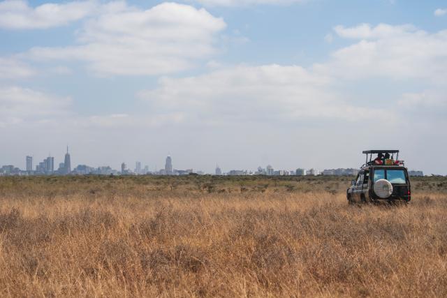 (260811) -- NAIROBI, Aug. 11, 2026 (Xinhua) -- People visit the Nairobi National Park in Nairobi, capital of Kenya, Aug. 11, 2026. (Xinhua/Xie Jianfei)