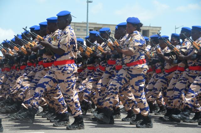 (260811) -- N'DJAMENA, Aug. 11, 2026 (Xinhua) -- Members of defense forces parade during the Independence Day celebration in N'Djamena, the capital of Chad, Aug. 11, 2026. (Photo by Mbaigolmem Arnaud/Xinhua)