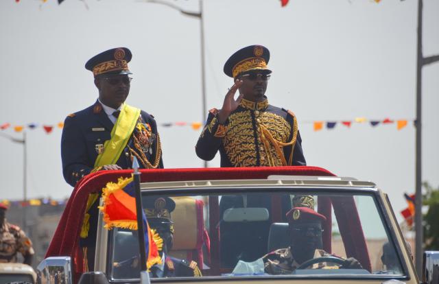 (260811) -- N'DJAMENA, Aug. 11, 2026 (Xinhua) -- Chadian President Mahamat Idriss Deby Itno (R) reviews the military parade during the Independence Day celebration in N'Djamena, the capital of Chad, Aug. 11, 2026. (Photo by Mbaigolmem Arnaud/Xinhua)