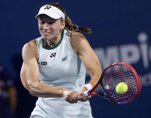 (260812) -- TORONTO, Aug. 12, 2026 (Xinhua) -- Elena Rybakina of Kazakhstan returns the ball during the women's singles quarterfinal match between Naomi Osaka of Japan and Elena Rybakina of Kazakhstan at the 2026 National Bank Open tennis tournament in Toronto, Canada, on Aug. 11, 2026. (Photo by Zou Zheng/Xinhua)