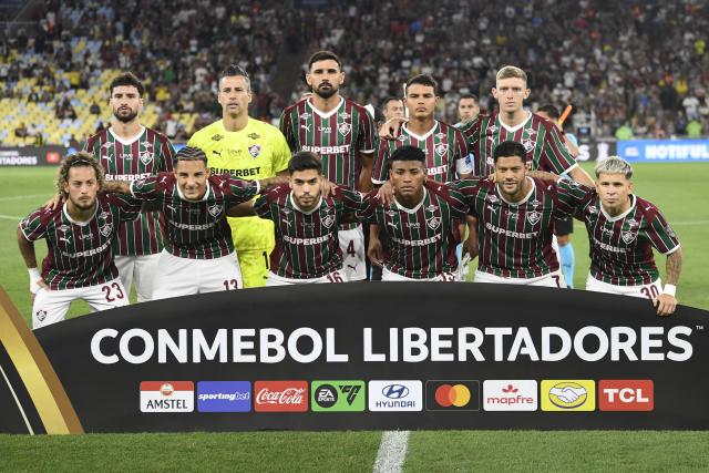 (260812) -- RIO DE JANEIRO, Aug. 12, 2026 (Xinhua) -- Starting players of Fluminense pose for a group photo before the first leg of the Copa Libertadores round of 16 football match between Brazil's Fluminense and Argentina's Independiente Rivadavia at the Maracana stadium in Rio de Janeiro, Brazil, on Aug. 11, 2026. (Photo by Daniel Ramalho/Xinhua)