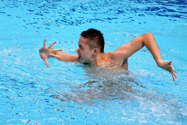 (260813) -- BUDPAEST, Aug. 13, 2026 (Xinhua) -- Chen Keyu of China performs during the Men's Solo Technical Final of the World Aquatics Junior Artistic Swimming Championships in Budapest, Hungary, on Aug. 12, 2026. (Photo by Attila Volgyi/Xinhua)