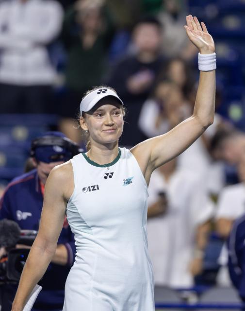 (260813) -- TORONTO, Aug. 13, 2026 (Xinhua) -- Elena Rybakina of Kazakhstan celebrates victory after the women's singles semifinal match between Coco Gauff of the United States and Elena Rybakina of Kazakhstan at the 2026 National Bank Open tennis tournament in Toronto, Canada, on Aug. 12, 2026. (Photo by Zou Zheng/Xinhua)
