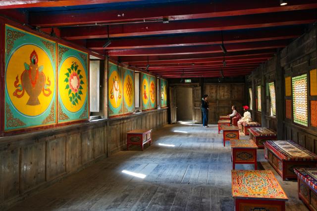 (260814) -- ABA, Aug. 14, 2026 (Xinhua) -- Tourists visit Zhuokeji Tusi heritage site in Ma'erkang, Aba Tibetan and Qiang Autonomous Prefecture, southwest China's Sichuan Province, Aug. 11, 2026. In recent years, Aba Tibetan and Qiang Autonomous Prefecture has leveraged its rich plateau resources to promote the development of agriculture and tourism, injecting new impetus into rural revitalization here. (Xinhua/Wang Xi)