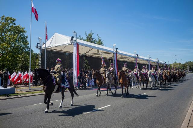(260815) -- WARSAW, Aug. 15, 2026 (Xinhua) -- A cavalry formation takes part in a military parade marking Polish Armed Forces Day in Warsaw, Poland, Aug. 15, 2026. (Photo by Jaap Arriens/Xinhua)