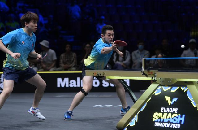 (260816) -- MALMO, Aug. 16, 2026 (Xinhua) -- Wong Chun Ting/Chan Baldwin (L) compete during the men's doubles final match between and Alexis Lebrun/Felix Lebrun of France and Wong Chun Ting/Chan Baldwin of China's Hongkong at the WTT Europe Smash Sweden 2026 in Malmo, Sweden, Aug. 15, 2026. (Xinhua/Weng Xinyang)