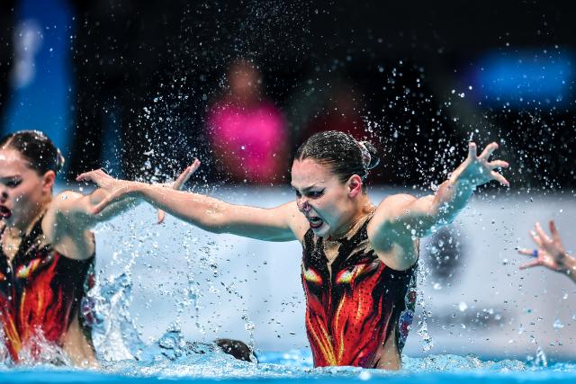 (260816) -- BUDAPEST, Aug. 16, 2026 (Xinhua) -- Members of Team Kazakhstan perform during the Team Acrobatic Final of the World Aquatics Junior Artistic Swimming Championships in Budapest, Hungary, on Aug. 15, 2026. (Photo by David Balogh/Xinhua)