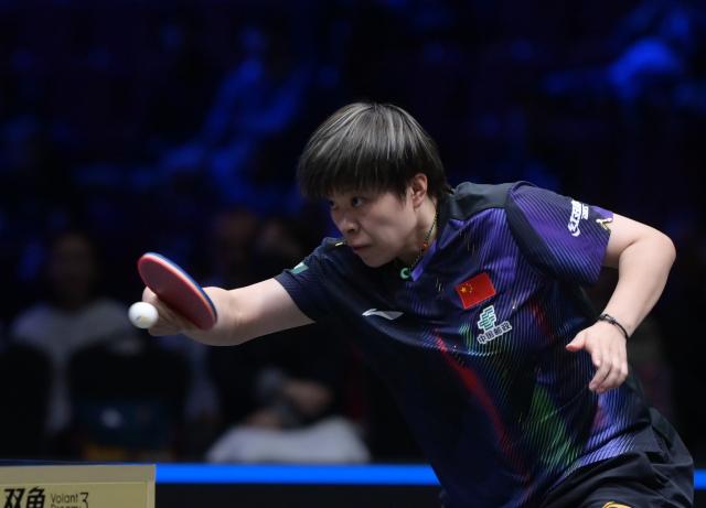 (260816) -- MALMO, Aug. 16, 2026 (Xinhua) -- Wang Yidi of China hits a return to Harimoto Miwa of Japan during the women's singles semifinal match at the WTT Europe Smash Sweden 2026 in Malmo, Sweden, Aug. 16, 2026. (Xinhua/Weng Xinyang)