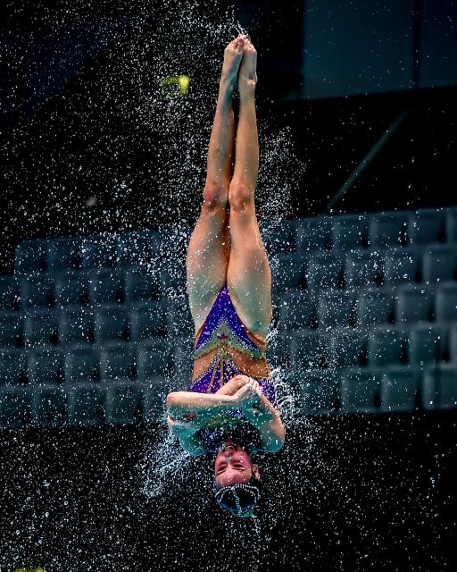 (260817) -- BUDAPEST, Aug. 17, 2026 (Xinhua) -- A team member of Spain competes during the Team Free final of the World Aquatics Junior Artistic Swimming Championships in Budapest, Hungary, on Aug. 16, 2026. (Photo by David Balogh/Xinhua)