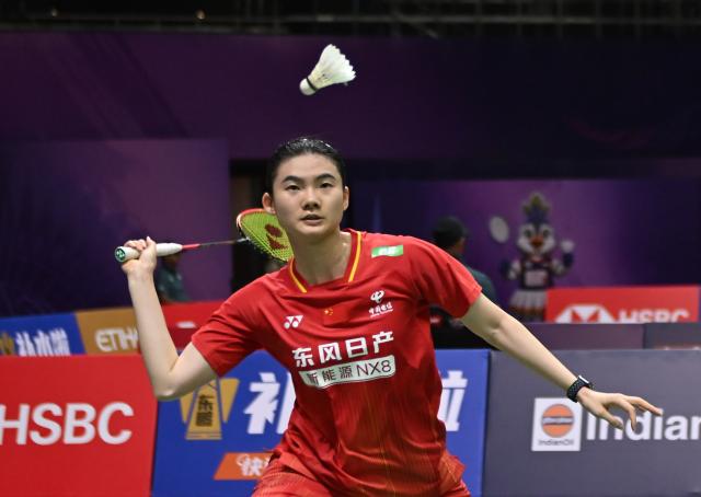 (260817) -- NEW DELHI, Aug. 17, 2026 (Xinhua) -- Han Yue of China competes during the women's singles round of 64 match against Kirsty Gilmour of Scotland at the 2026 BWF World Championships in New Delhi, India, Aug. 17, 2026. (Xinhua/Javed Dar)