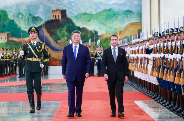 (260818) -- BEIJING, Aug. 18, 2026 (Xinhua) -- Chinese President Xi Jinping holds a welcome ceremony for President of the Republic of Ecuador Daniel Roy-Gilchrist Noboa Azín in the Northern Hall of the Great Hall of the People prior to their talks in Beijing, capital of China, Aug. 18, 2026. Xi held talks with Noboa, who is on a state visit to China, in Beijing on Tuesday. (Xinhua/Liu Bin)