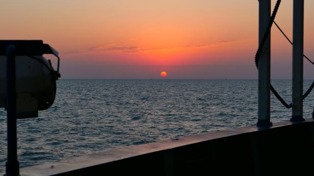 (260818) -- BAKU, Aug. 18, 2026 (Xinhua) -- This photo taken from a geophysical survey vessel operated by Caspian-Geo shows a view of the sunrise over the Caspian Sea near Baku, Azerbaijan, Aug. 18, 2026. (Xinhua/Chen Junfeng)