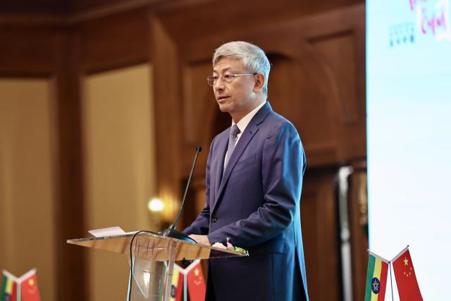 (260820) -- ADDIS ABABA, Aug. 20, 2026 (Xinhua) -- Chen Hai, Chinese ambassador to Ethiopia, speaks at the "Big Market for All: Export to China" Ethiopia Session in Addis Ababa, Ethiopia, Aug. 19, 2026. China launched the "Big Market for All: Export to China" Ethiopia Session on Wednesday in Addis Ababa, the capital of Ethiopia, as part of its effort to encourage and expand exports of Ethiopian products to the Chinese market.
  A total of 33 cooperation deals were signed between companies of the two sides, with a combined contract value of over 330 million U.S. dollars. (Xinhua/Geng Xinning)