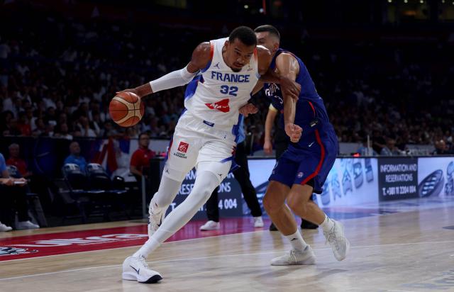 (260821) -- BELGRADE, Aug. 21, 2026 (Xinhua) -- France's Victor Wembanyama (L) vies with Serbia's Ognjen Dobric during a friendly basketball match between Serbia and France in Belgrade, Serbia on August 20, 2026. (Photo by Djordje Kostic/Xinhua)