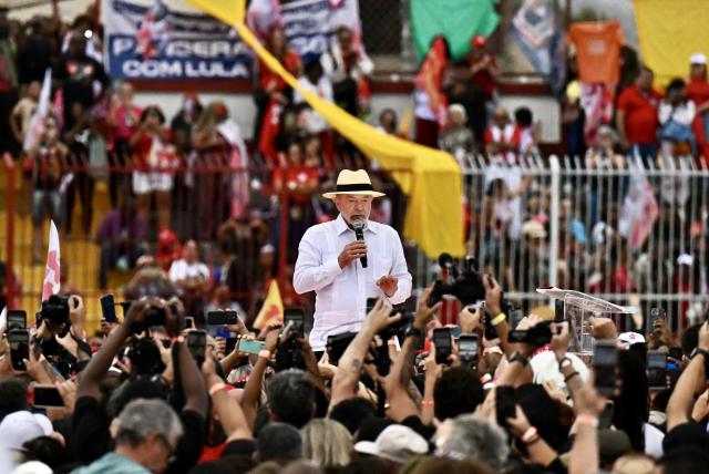 (260822) -- RIO DE JANEIRO, Aug. 22, 2026 (Xinhua) -- Brazilian President Luiz Inacio Lula da Silva, presidential candidate of Brazil's ruling Workers' Party, speaks during a campaign rally in Rio de Janeiro, Brazil, Aug. 22, 2026. (Xinhua/Jin Haoyuan)