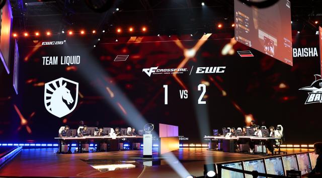(260823) -- PARIS, Aug. 23, 2026 (Xinhua) -- This photo taken on Aug. 22, 2026 shows the venue of the grand final of Crossfire between Baisha Gaming of China and Team Liquid at the 2026 Esports World Cup in Paris, France. (Xinhua/Wu Huiwo)