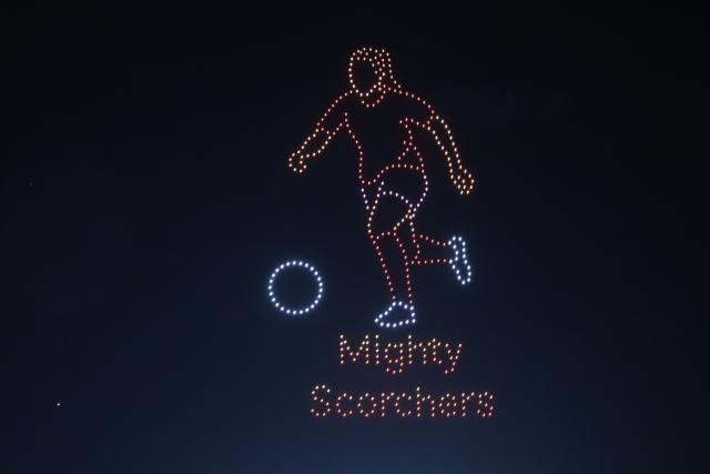 (260823) -- LILONGWE, Aug. 23, 2026 (Xinhua) -- Drones form an image of a female Malawian football player during a 500-drone light show in Lilongwe, the capital of Malawi, Aug. 21, 2026. A spectacular 500-drone light show by Chinese tech experts illuminated the night sky over Lilongwe, the capital of Malawi, on Friday.
  TO GO WITH "500-drone light show held to celebrate China-Malawi people-to-people exchanges" (Photo by Kondwani Magombo/Xinhua)