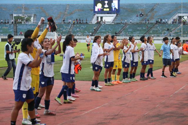 (260823) -- YANGON, Aug. 23, 2026 (Xinhua) -- Players of Ayeyawady FC Women celebrate after a preliminary match between New Taipei City Hang Yuan FC of Chinese Taipei and Ayeyawady FC Women of Myanmar at the 2026-2027 AFC Women's Champions League in Yangon, Myanmar, Aug. 23, 2026. (Xinhua/Myo Kyaw Soe)