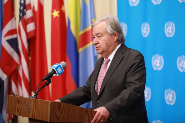 (260824) -- UNITED NATIONS, Aug. 24, 2026 (Xinhua) -- UN Secretary-General Antonio Guterres speaks at a press encounter at the UN headquarters in New York, Aug. 24, 2026. UN Secretary-General Antonio Guterres on Monday called for engagement and cooperation of relevant parties for a confidence-building mechanism that aims to safeguard the movement of essential goods through maritime chokepoints.
TO GO WITH "UN chief calls for cooperation on maritime shipping mechanism" (Xinhua/Xie E)