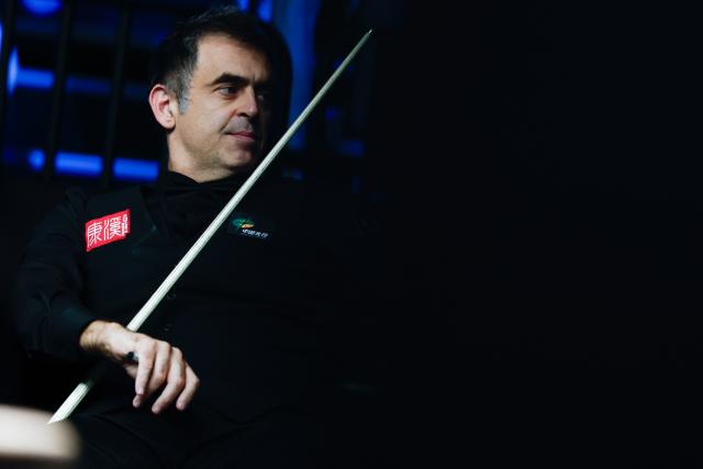 (260827) -- WUHAN, Aug. 27, 2026 (Xinhua) -- Ronnie O'Sullivan looks on during the quarterfinal match between Ronnie O'Sullivan of England and Mark Selby of England at Wuhan Open 2026 snooker tournament in Wuhan, central China's Hubei Province, Aug. 27, 2026. (Xinhua/Wu Zhizun)