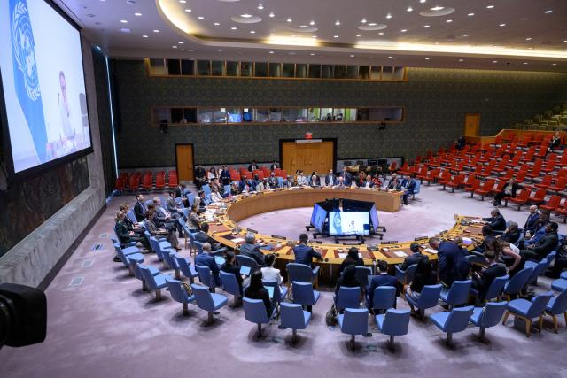 (260828) -- UNITED NATIONS, Aug. 28, 2026 (Xinhua) -- The UN secretary-general's special representative for Haiti, Ruiz Massieu (on screens), speaks via a video link at a Security Council meeting at the UN headquarters in New York, Aug. 28, 2026. Massieu on Friday called for stepped-up international security support for the country following a gang massacre that killed at least 47 people. (Loey Felipe/UN Photo/Handout via Xinhua)