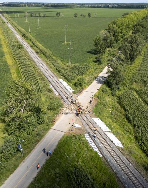 (260829) -- SHUANGYASHAN, Aug. 29, 2026 (Xinhua) -- A drone photo taken on Aug. 29, 2026 shows people working at the site of a rail replacement project on the Youyi-Baoqing Railway, in Youyi County of Shuangyashan, northeast China's Heilongjiang Province. The rail replacement project on the Youyi-Baoqing Railway is scheduled to be completed on Sunday.
   The railway links Youyi County and Baoqing County in northeast China's Heilongjiang Province. Starting operation in 1998, it serves as a dedicated freight corridor for grain and other bulk commodities from the Sanjiang Plain, a leading grain-producing area in China.
   The rail replacement project is a key one of its kind in support of Heilongjiang's plan to further lift its grain production capacity. (Xinhua/Wang Song)