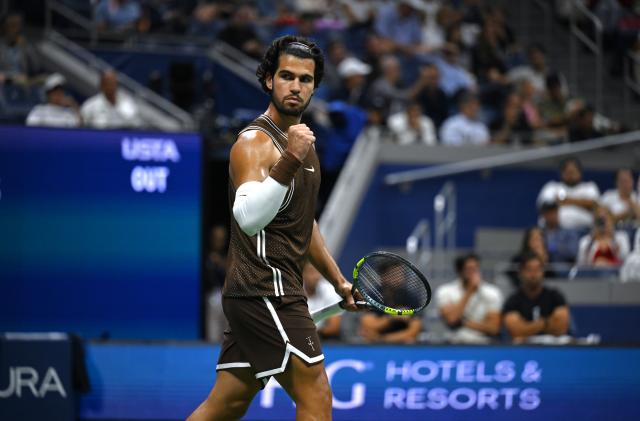 (260903) -- NEW YORK, Sept. 3, 2026 (Xinhua) -- Carlos Alcaraz celebrates during the men's singles second round match between Carlos Alcaraz of Spain and Jaime Faria of Portugal at the 2026 US Open tennis championships in New York, the United States, Sept. 2, 2026. (Xinhua/Li Rui)