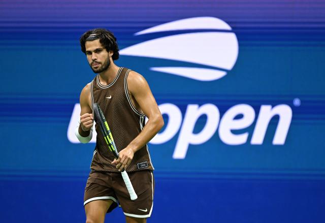 (260903) -- NEW YORK, Sept. 3, 2026 (Xinhua) -- Carlos Alcaraz celebrates during the men's singles second round match between Carlos Alcaraz of Spain and Jaime Faria of Portugal at the 2026 US Open tennis championships in New York, the United States, Sept. 2, 2026. (Xinhua/Li Rui)