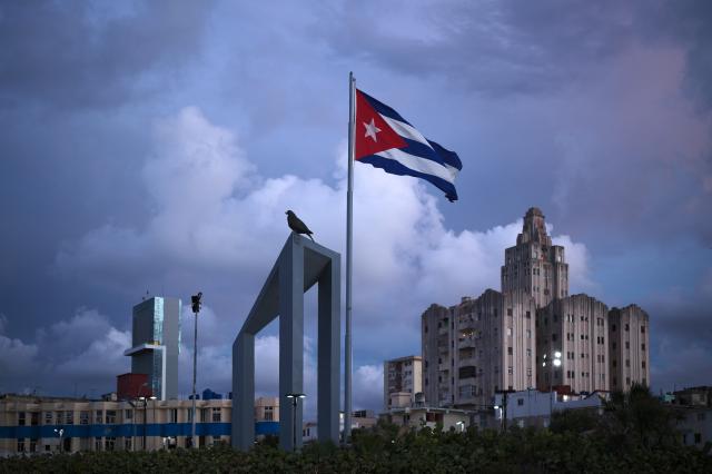 (260903) -- HAVANA, Sept. 3, 2026 (Xinhua) -- This photo shows a Cuban national flag in Havana, capital of Cuba, Aug. 28, 2026. (Xinhua/Li Muzi)