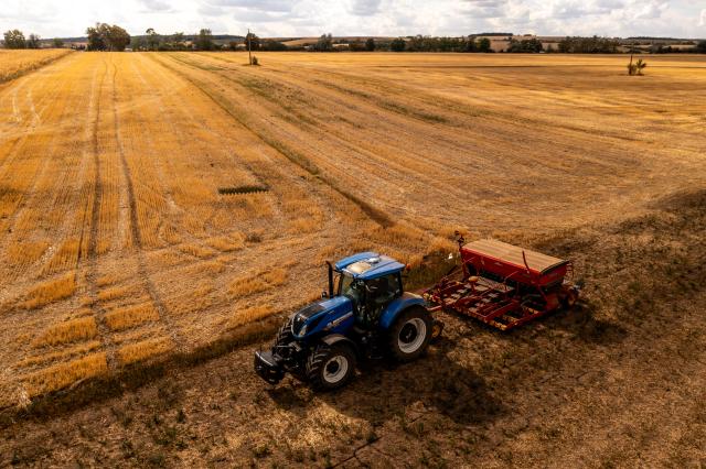 (260904) -- BEIJING, Sept. 4, 2026 (Xinhua) -- An aerial drone photo taken on Sept. 2, 2026 shows a tractor operating at a grain field near Tinnye, Hungary.
  August 2026 was the hottest month recorded in Hungary since 1901, with the nationwide average temperature reaching 24.9 degrees Celsius, the country's meteorological service HungaroMet said on Wednesday.
  The prolonged drought has weighed on agriculture. Data released by the Hungarian Central Statistical Office on Tuesday showed that the value added of agriculture fell 12.4 percent year on year in the second quarter due to severe drought. (Photo by David Balogh/Xinhua)